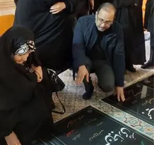 مراسم غبارروبی و زیارت مزار شهدای شنب غازان  با حضور ریاست، مدیریت و جمعی از همکاران